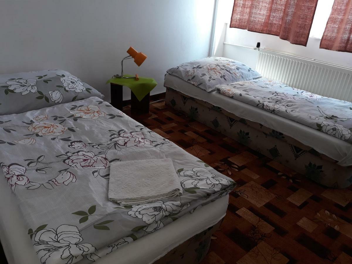 Penzion Saris Prešov Eksteriør billede