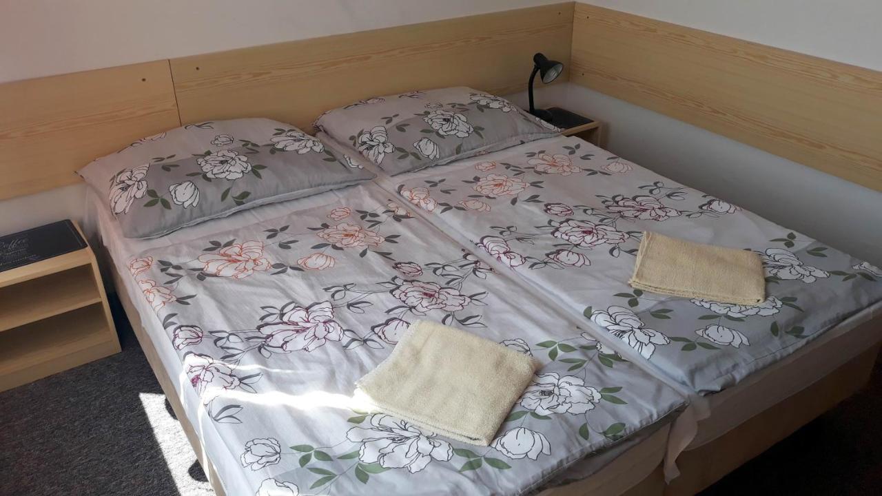 Penzion Saris Prešov Eksteriør billede